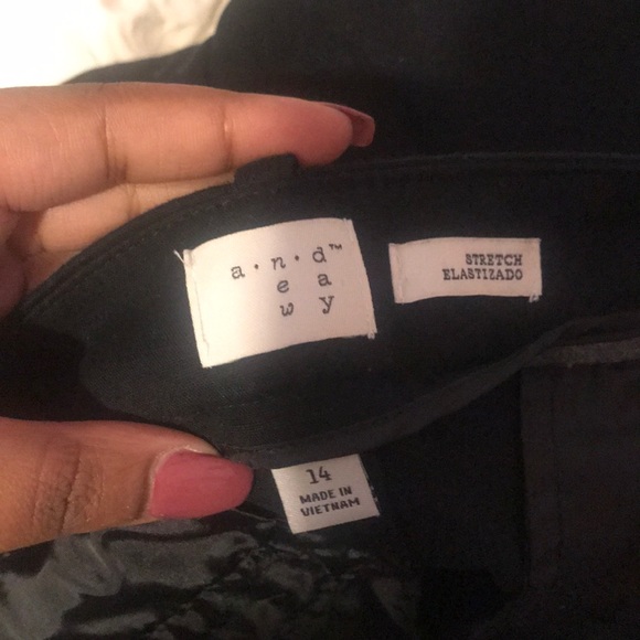 Basic black trousers - Picture 2 of 2